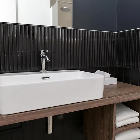 The Originals Boutique, Hotel La Marebaudiere, Vannes-2